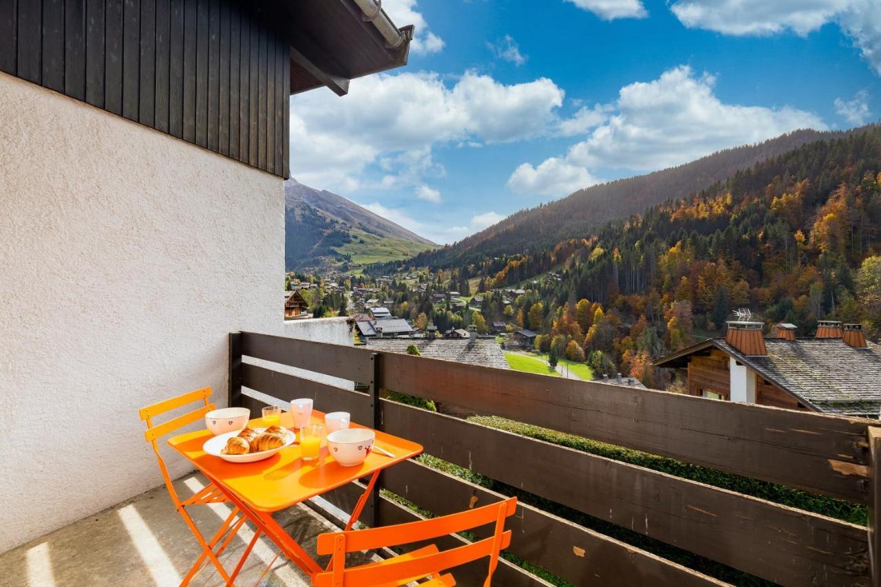 Apartment With Balcony Close To The Slopes La Clusaz Bagian luar foto