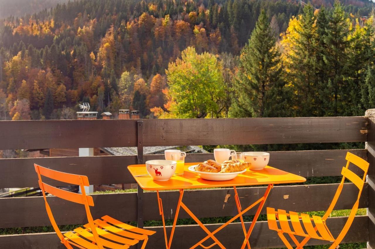 Apartment With Balcony Close To The Slopes La Clusaz Bagian luar foto